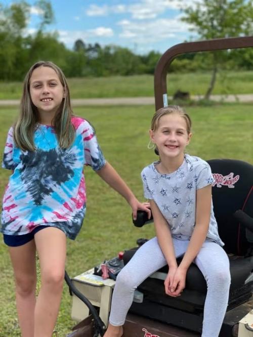 9DA6FCE9-423B-4347-9BB6-7D5270BF43D7