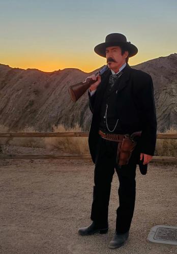 08:16:59 GMT-0800 (PST)