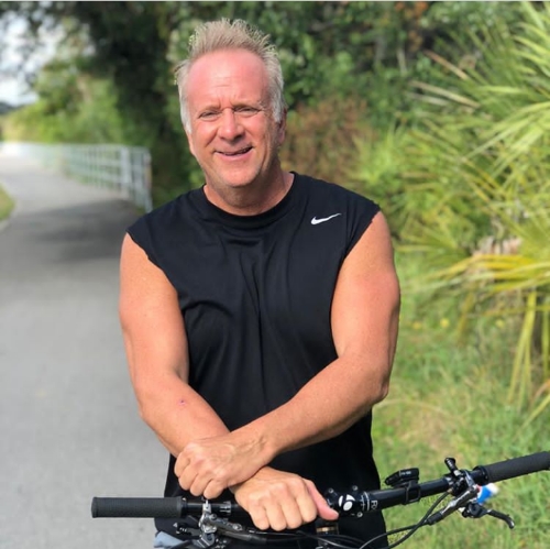 13:07:09 GMT+0100 (WAT)