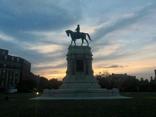 07:58:46 GMT-0500 (EST)