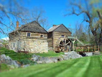 22:40:25 GMT-0500 (EST)