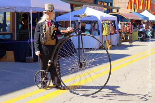 10:01:52 GMT-0600 (CST)