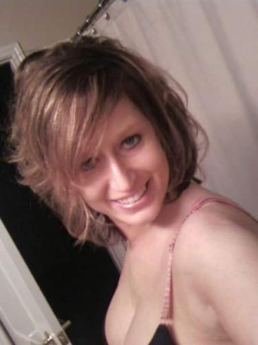 19580_321984856549_454509_n