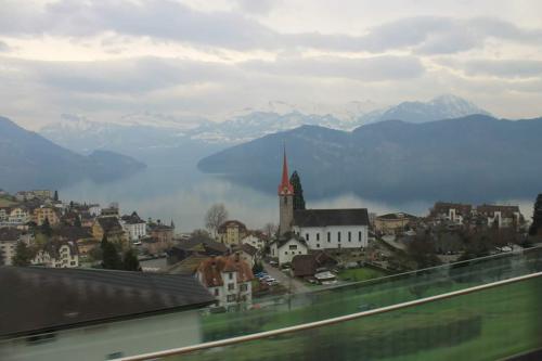 18:49:17 GMT-0800 (PST)