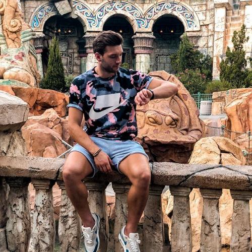 07:37:04 GMT+0100 (WAT)