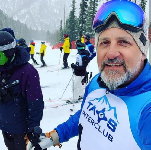 22:23:31 GMT+0100 (WAT)