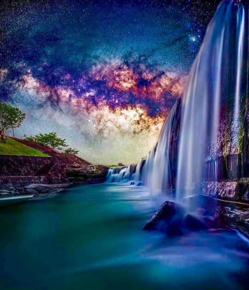 19:50:03 GMT-0600 (CST)