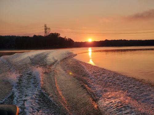 23:20:18 GMT-0500 (EST)