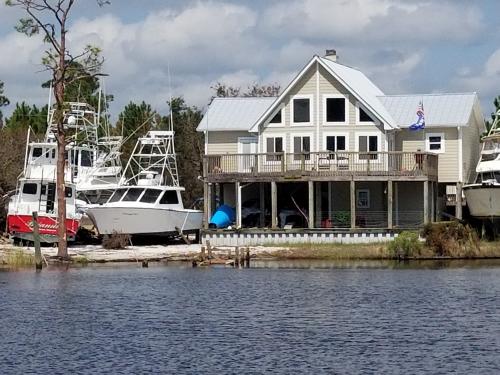 19:02:07 GMT-0500 (EST)