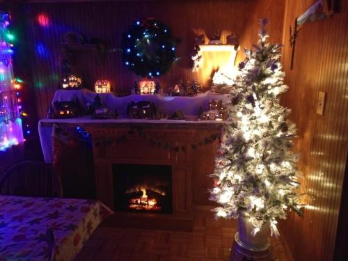 21:05:32 GMT-0500 (EST)