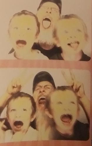 21:40:19 GMT-0500 (EST)