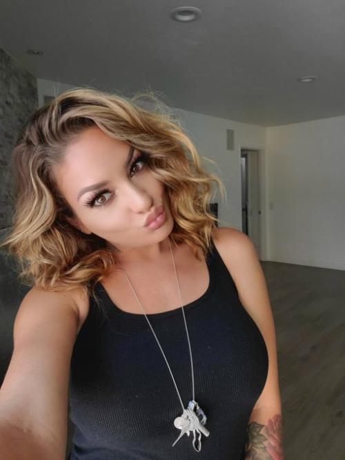 17:04:25 GMT+0100 (WAT)