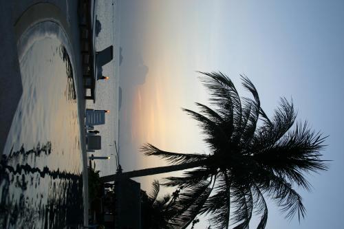 sunset beach dreamstimefree_192210