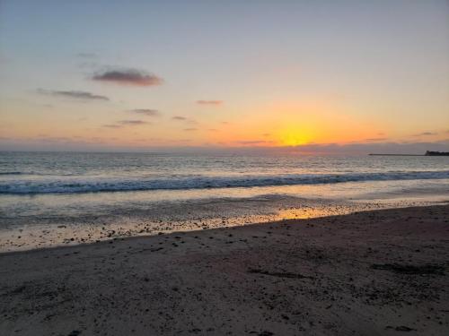 07:04:38 GMT-0800 (PST)