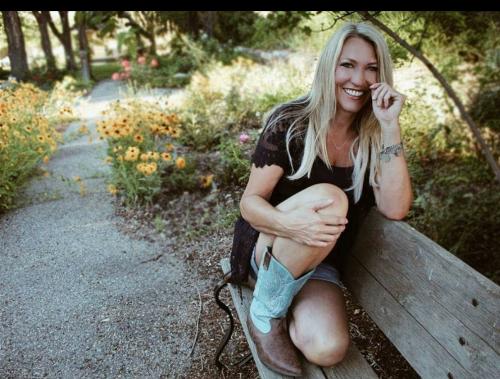 22:37:54 GMT-0700 (MST)