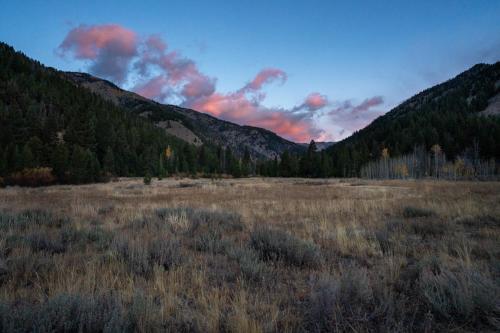 18:25:01 GMT-0700 (MST).image