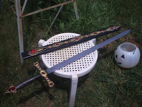 209203_2017423516697_4211053_o