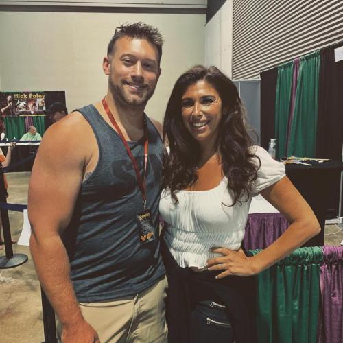 22:52:14 GMT-0500 (EST).image