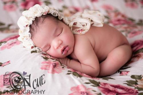 kaybrianna newborn-43