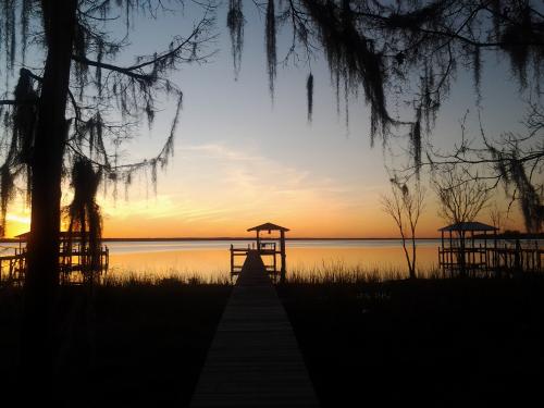 10:12:07 GMT-0500 (EST)