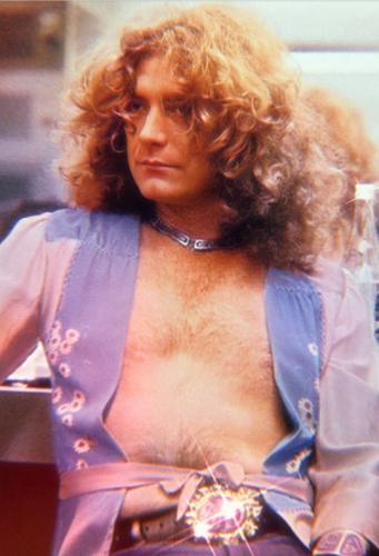 tumblr_dc289f05fae732c697459decdccfabb8_47c48420_540