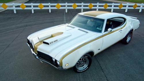 1969-Hurst-Olds-mobile-Cutlass-442