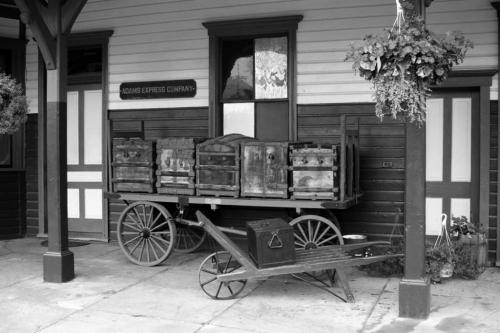 22:03:24 GMT-0500 (EST)