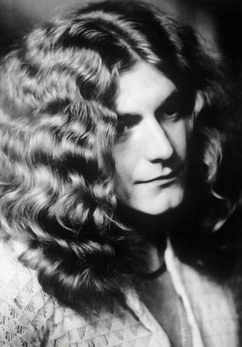 tumblr_de9a796ce283cbd293af9a22b88bfc5a_e1ef16b5_500