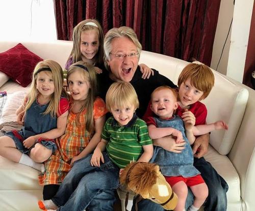 23:18:34 GMT+0100 (WAT)