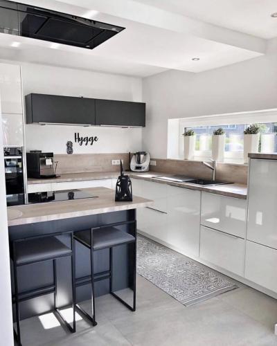 13:58:32 GMT-0800 (PST).image