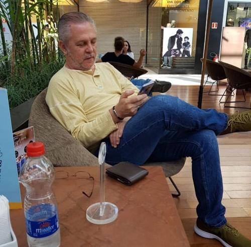 20:35:27 GMT+0100 (WAT).image