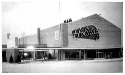 468994_596563563717327_2041445406_o