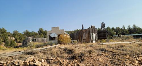 19:23:43 GMT-0700 (MST)