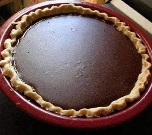 Grannys_Cocoa_Cream_Pie_