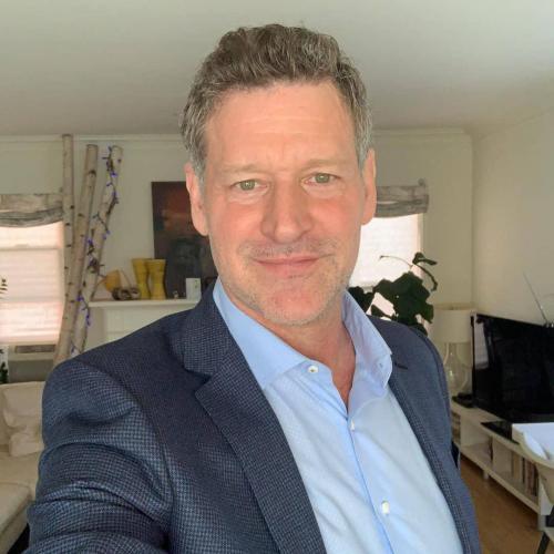 01:22:46 GMT+0100 (WAT)