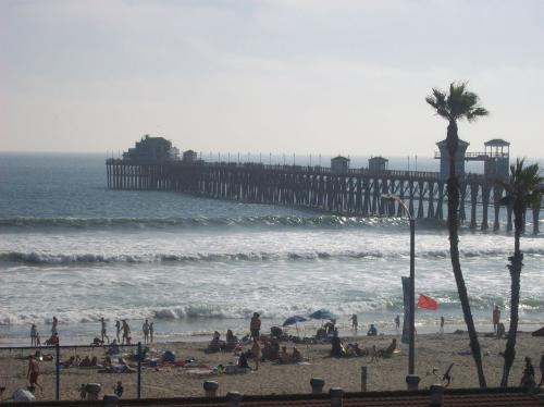 1280px-Oceanside_Pier