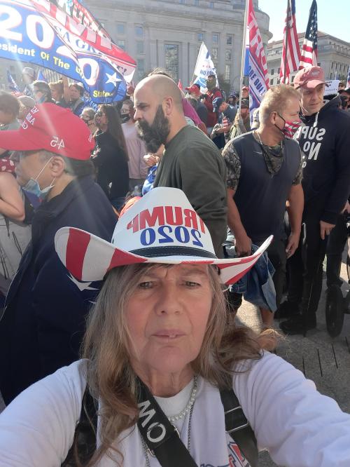 21:00:40 GMT-0500 (EST)