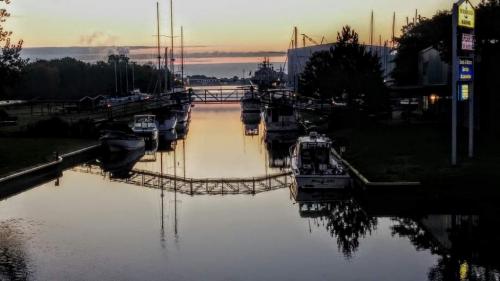 20:03:24 GMT-0600 (CST)