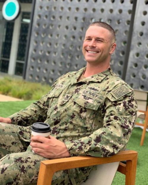 22:23:03 GMT+0100 (WAT)