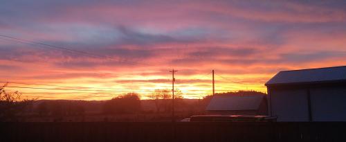 23:06:35 GMT-0800 (PST)