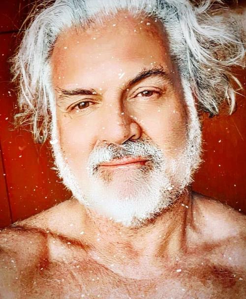 22:04:19 GMT+0100 (WAT)