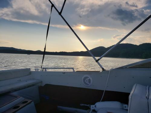 20:06:13 GMT-0500 (EST)