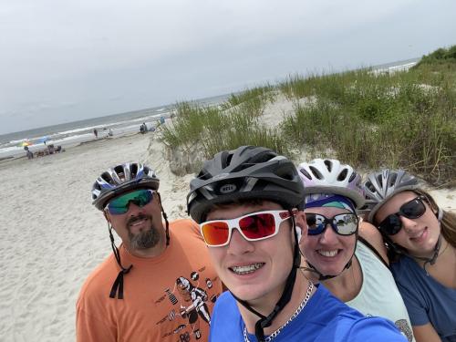 22:04:21 GMT-0500 (EST).image