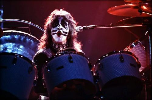 ___Peter Criss