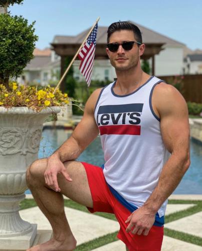 47012C0C-9892-4E04-B994-B618332DCCC0