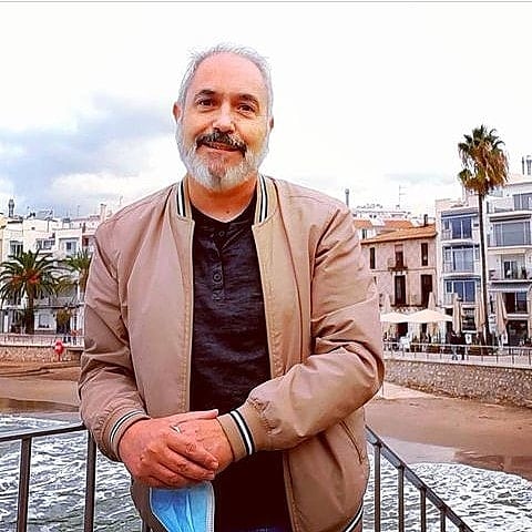 18:51:59 GMT+0100 (WAT)