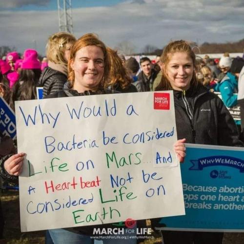 18:52:53 GMT-0600 (CST)