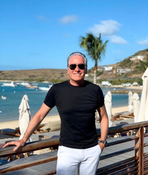 11:04:22 GMT+0100 (WAT)