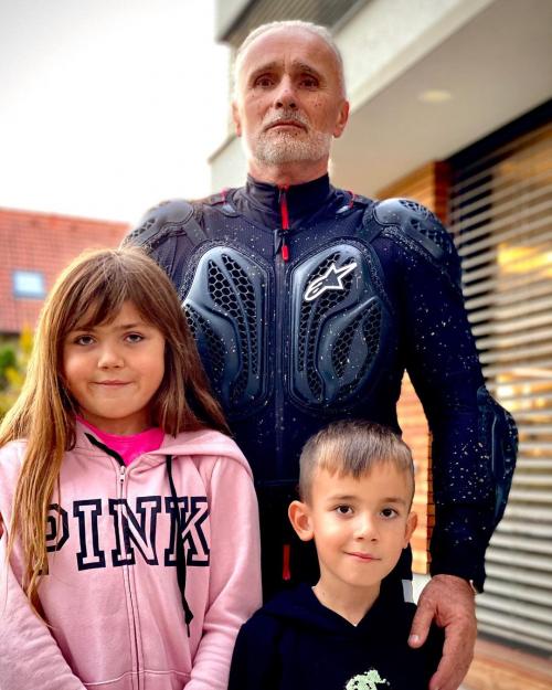 03:31:59 GMT+0100 (WAT)