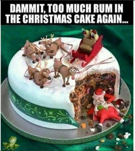 CaptureSANTA'S CHRISTMAS CAKE